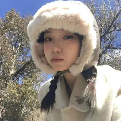 薛霏